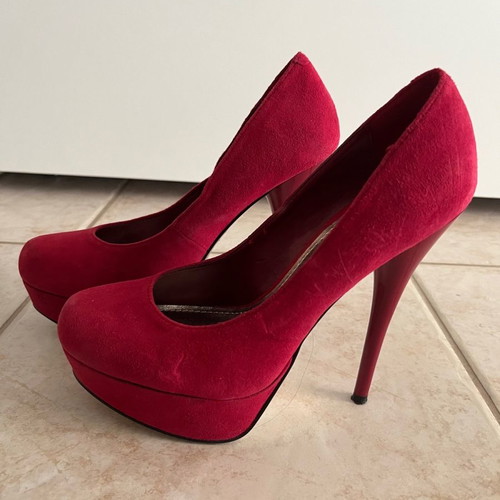 Steve Madden pumps like new, red, heel 13cm, size 36