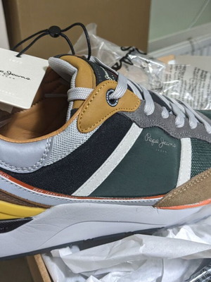 Pepe Jeans sneakers new, size 43, multicolor shoes