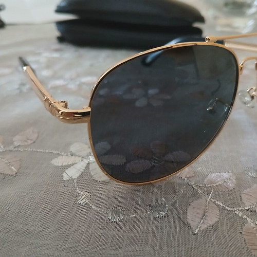 Blancemichele men's sunglasses like new, gold with black tips