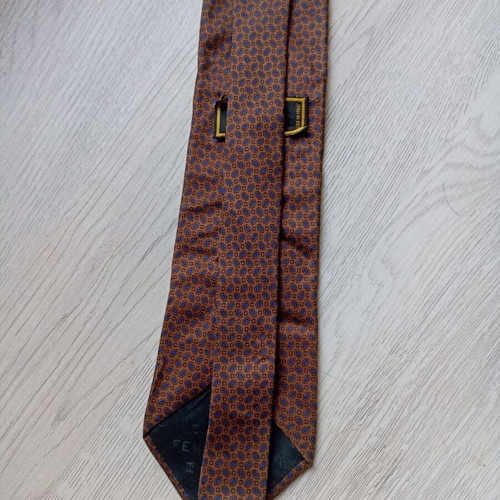 Fendi men's tie like new, brown with blue print, 100% silk
