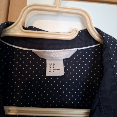 H&M shirt black polka dot small like new