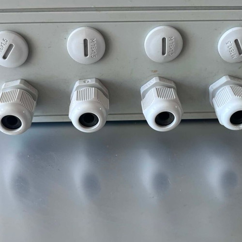 DC Switch Sunways DCL 05 like new, 25A photovoltaic isolator