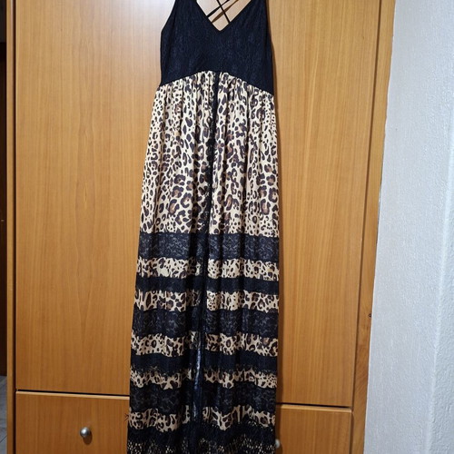 Denny Rose leopard dress with lace and slit size 42, like new