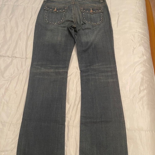 Guess women's jeans used, size 29, straight boot cut
