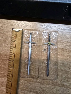 Witcher Netflix Geralt miniatures set new