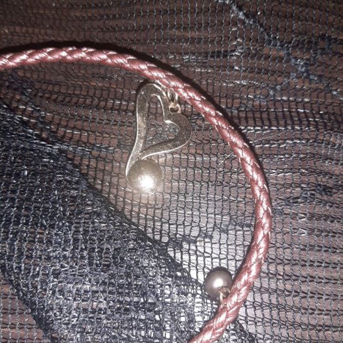 Knitted leather-type necklace burgundy new