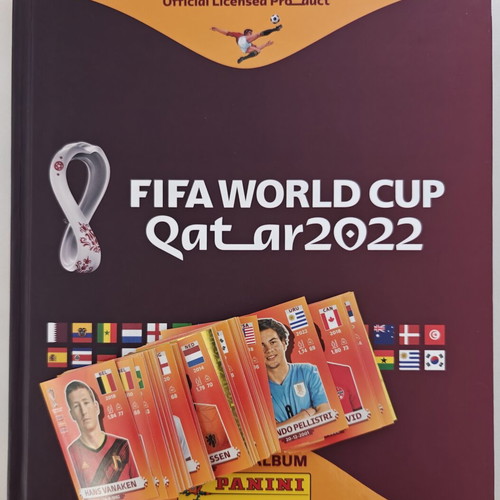 Panini World Cup Qatar 2022 sticker pack, like new, 130 pieces