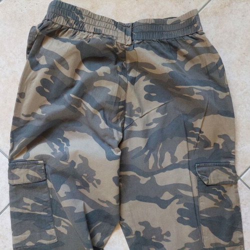 Stradivarius Cargo Jogger Pants L Lightweight Camouflage