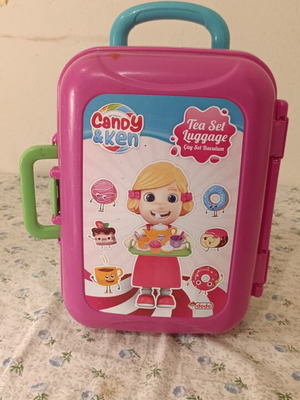 Dede Toys Plastic Suitcase with Wheels 33x22x10 cm like new