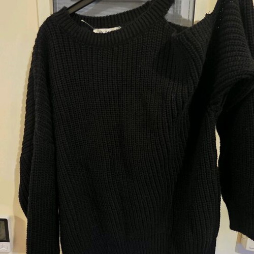 Pullover loose shoulder new, one size