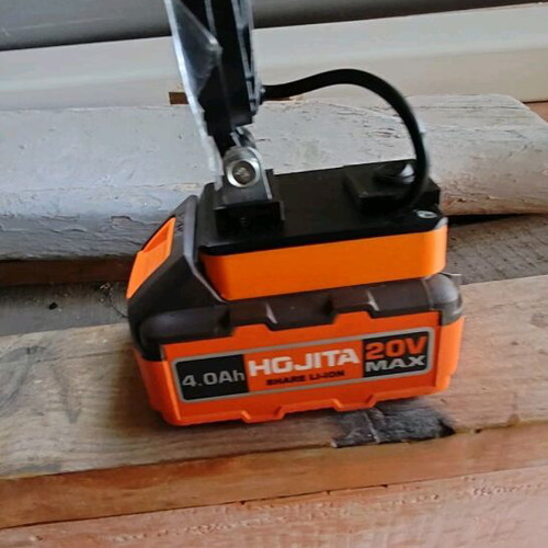 Ingco Total Hojita Emtop projector new, battery operated