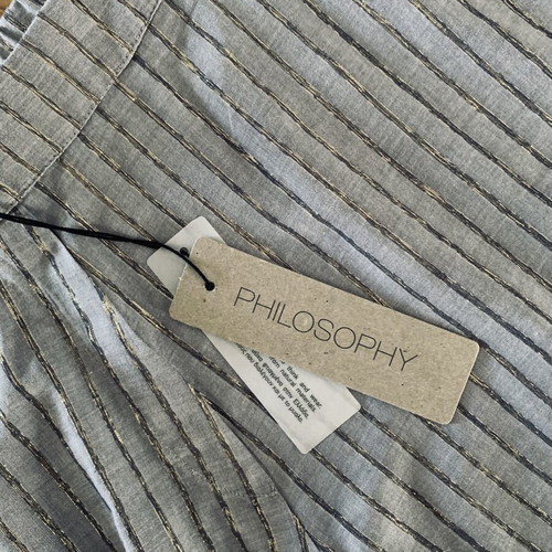 Philosophy shorts with gold stripe, grey