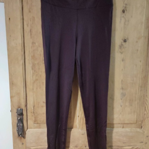 Sinsay sports leggings like new, black and burgundy, set of 2