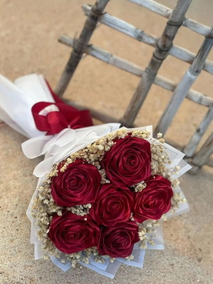 Handmade bouquet like new