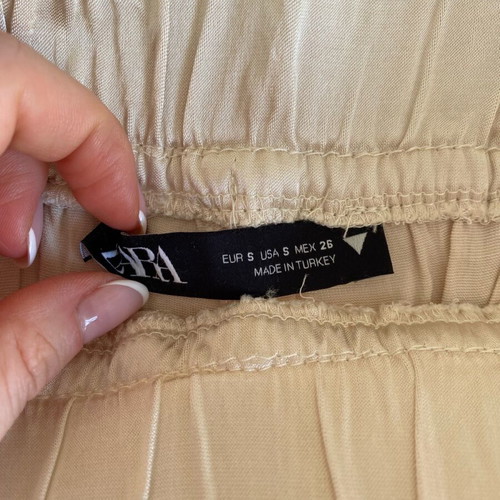 Satin Zara trousers size S like new, cream and black