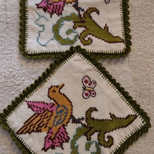 Oven mitts and kitchen apron new