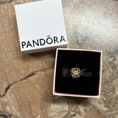 Pandora charm pink gold with flowers