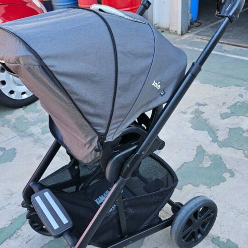 Joie 3-in-1 stroller set with car seat and accessories like new