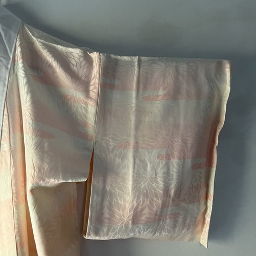 Japanese silk and cotton kimono, 130 cm