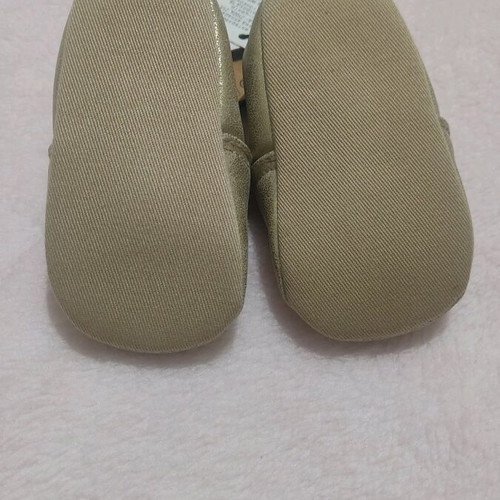 Baby cuddle shoes new for little princesses 6-9 months