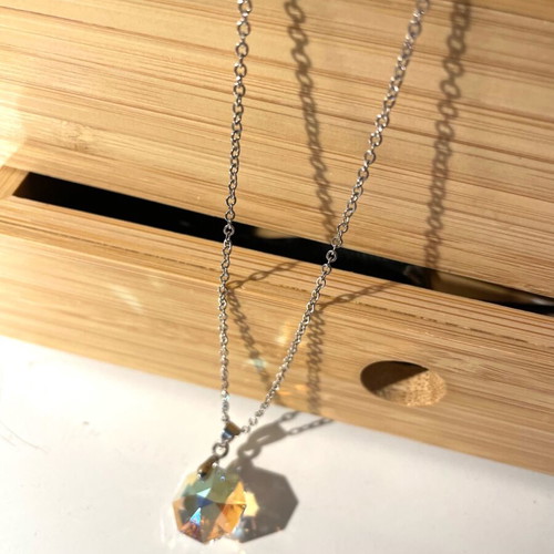 Swarovski necklace with multicolor stone new unworn