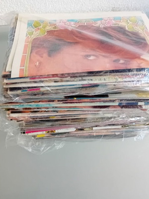 1980s posters like new, over 1000, featuring foreign singers