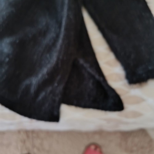 Women's black sweater like new, size XL