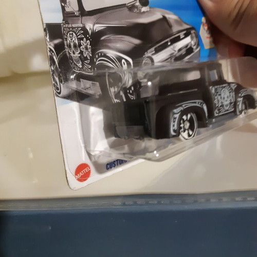 Ford Pick-Up Truck Hotwheels new