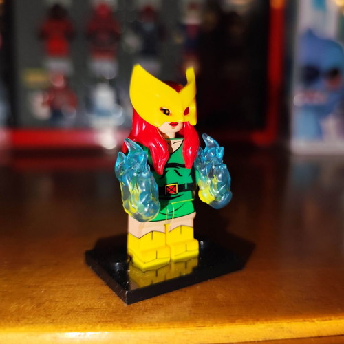 Jean Grey Green-Yellow Suit minifigure like new