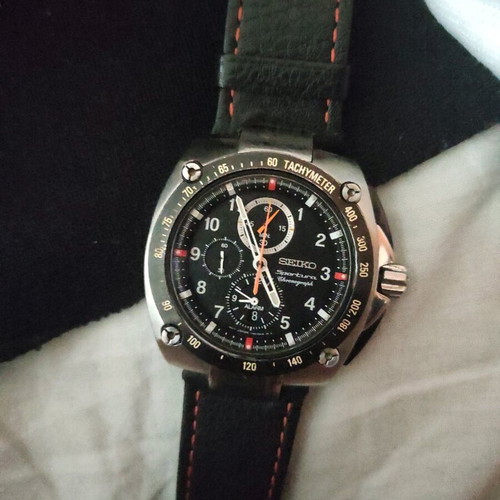 Seiko Sportura wristwatch used