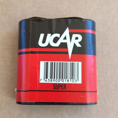 Ucar Vintage Battery 4.5V 3R12 used in excellent condition