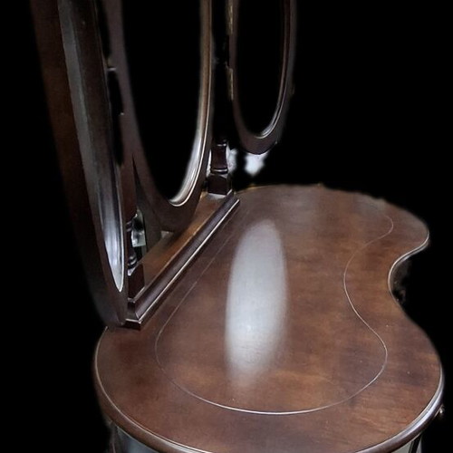 Antique dressing table in dark walnut with side rotating mirrors like new