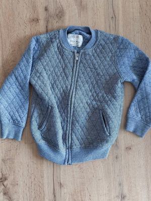 Zara boys' jacket size 5/6 like new, light