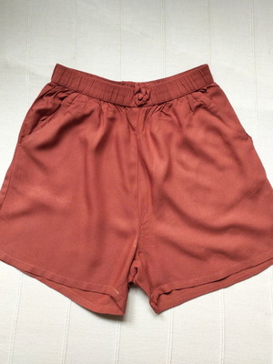 Girls' summer shorts H&M brown used, size 134 cm