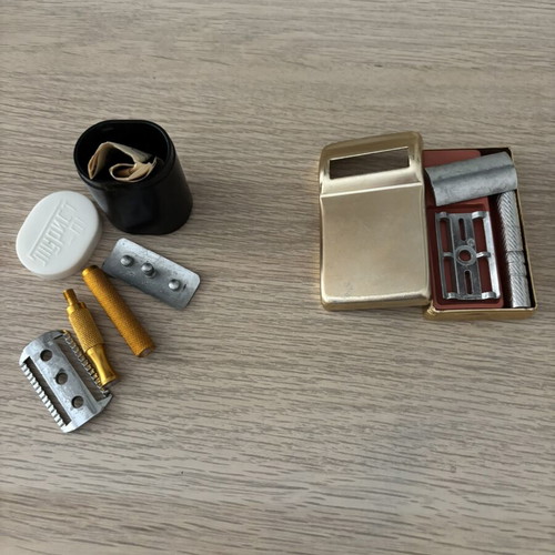 Dneprotiazbummash Razor Blades New, 2 Pieces, 1990 USSR Production
