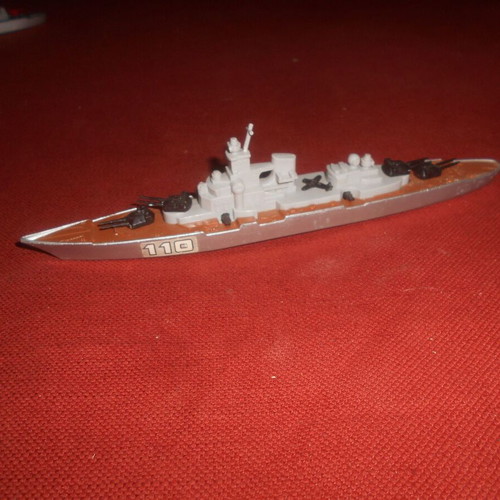 Matchbox Sea Kings K-303 Battleship toy, Lesney England 1976