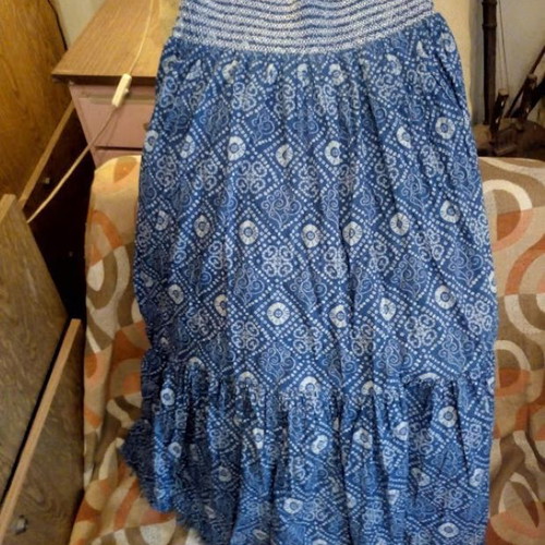 Blue Boho Printed Skirt like new, elasticated waistband, midi length
