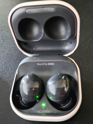 Samsung Galaxy Buds2 Graphite като нови