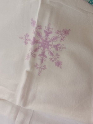 Linen square tablecloth new 1.20x1.60 with purple detail