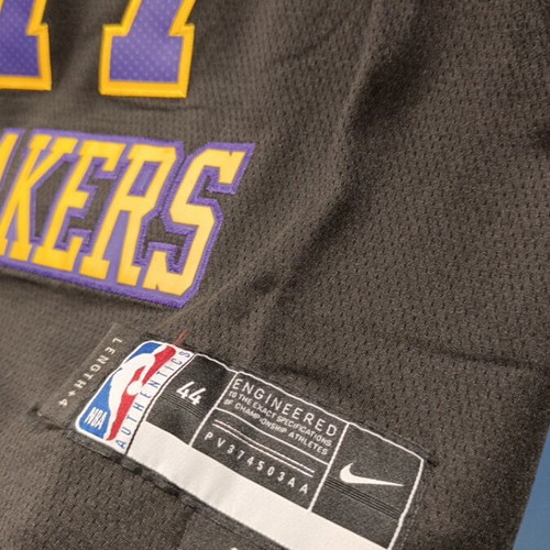 NBA Lakers 77 Doncic Nike jersey new, authentic