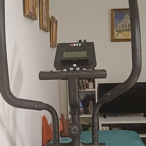 X-FIT Hybrid 06-003-370 elliptical trainer like new