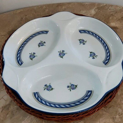 Ceramic serving dish for nuts new