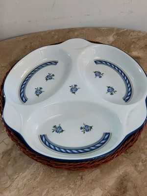 Ceramic serving dish for nuts new