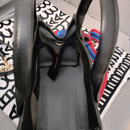 Marc Jacobs small crossbody bag 25x20, black