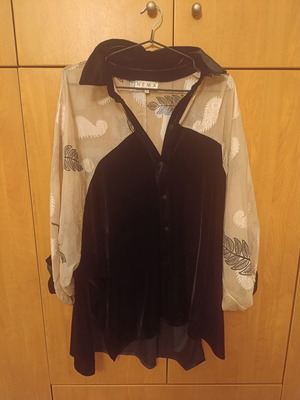 Nema Resort Wear women's semi-transparent shirt size M like new