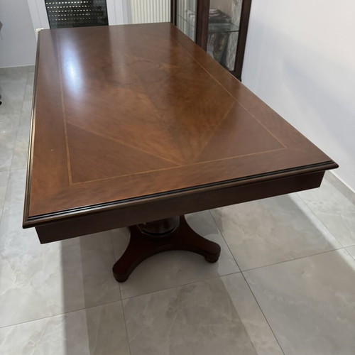 Italian dining table like new with herringbone veneer and walnut, 200x100 cm