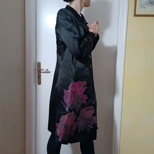 Desigual gabardine black glossy with floral print size 38 like new
