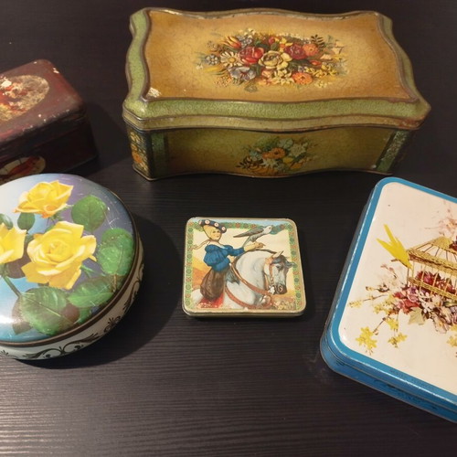 Metal Boxes Set of 5 used, 60s 70s designs