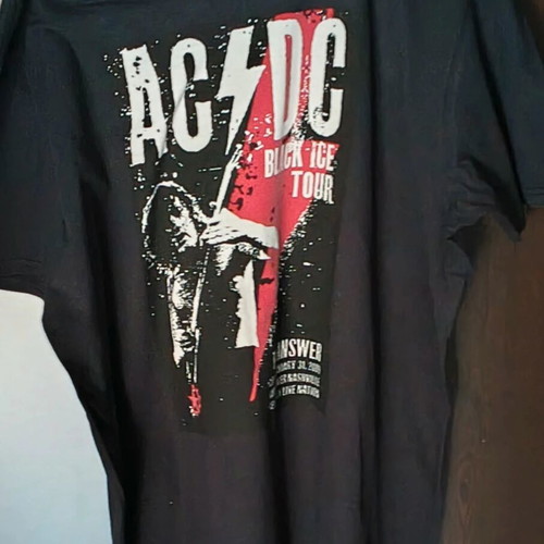 AC/DC men's T-shirt XL, Black Ice Tour