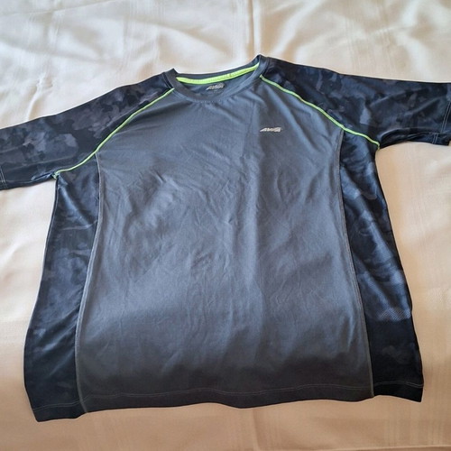 Men's T-shirt like new, size M, black and gray
